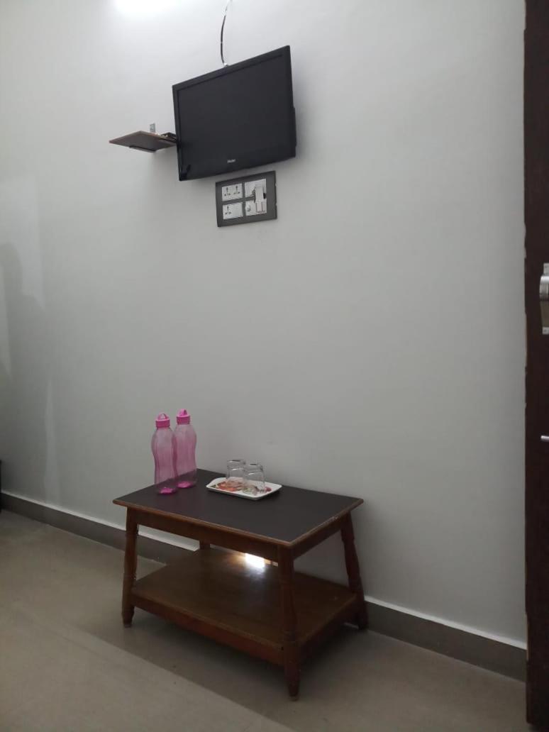 Hotel Sri Kousthubham Residency Tirupati Exterior foto