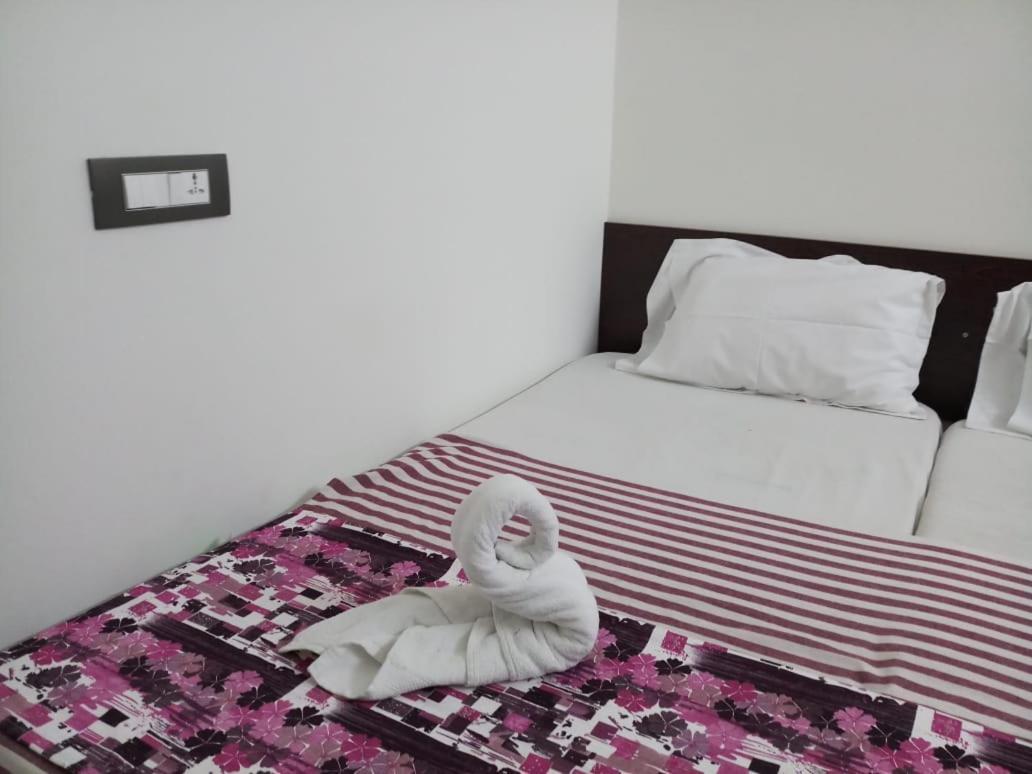 Hotel Sri Kousthubham Residency Tirupati Exterior foto