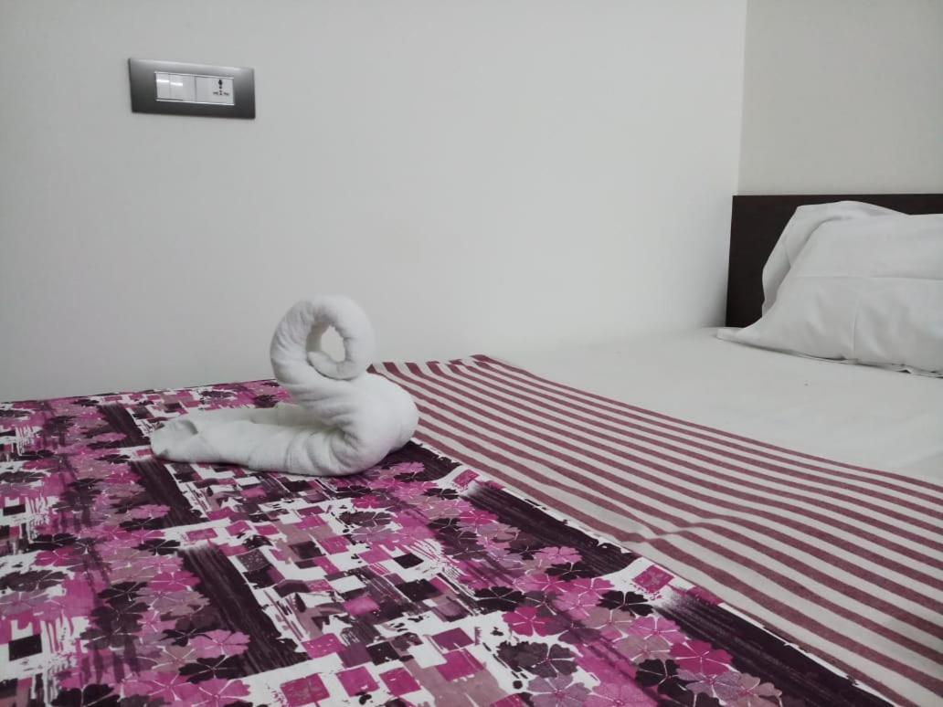 Hotel Sri Kousthubham Residency Tirupati Exterior foto
